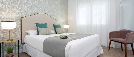 Apartment (3 Bedrooms)