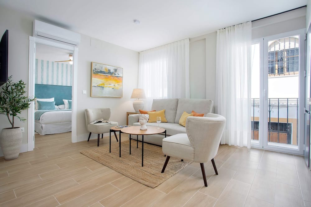 Exclusive apt in Cordoba Jewish Quarter. Almanzor