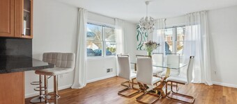 Spacious 3BR Home / Free Parking / Perfect for Families & Groups