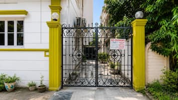 Entrada de la propiedad