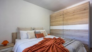 Family Apartment, 1 Bedroom, Terrace (Rural Apt Lea for 2 /w Terrace)