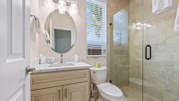 House | 2 bedrooms, Internet