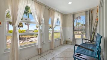House | 3 bedrooms, Internet