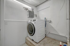 House - Waterfront 3B Free Boat Parking Near Downtown (Fort Myers)