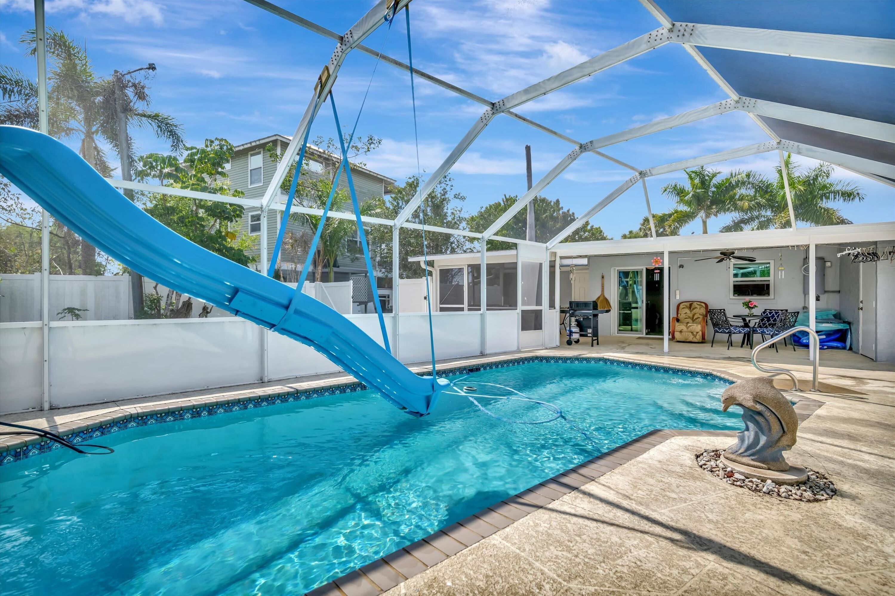 House | 3 bedrooms, Internet