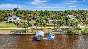 House | 3 bedrooms, Internet - Waterfront 3B Free Boat Parking Near Downtown (Fort Myers)