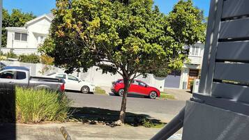 Apartment, 2 Bedrooms, Terrace, Garden View | Property grounds