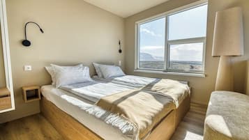 Double Room, Balcony, Mountain View | Property amenity