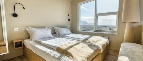 Double Room, Balcony, Mountain View | Property amenity