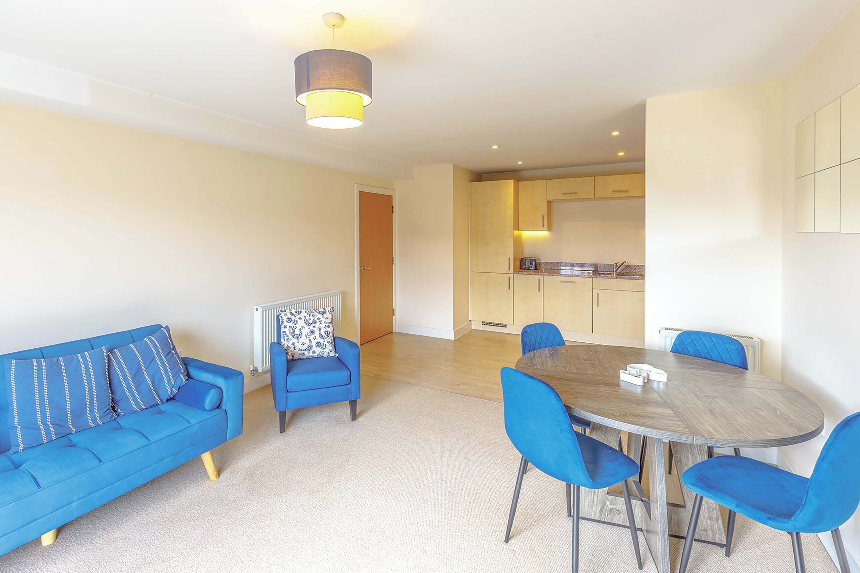 Host & Stay | Linden Homes - Redhill