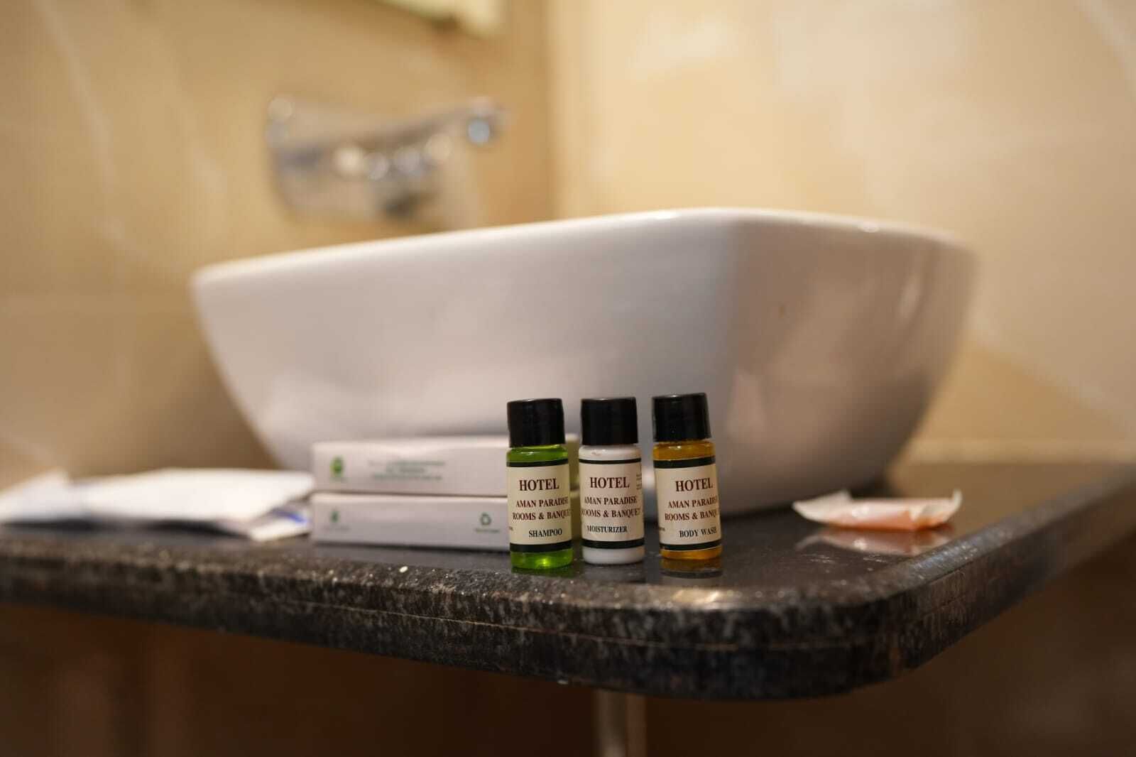 Habitación Deluxe | Servicios del cuarto de baño