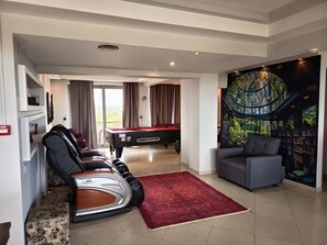 Game room - SKG Assembly Hotel (Chalkidona)