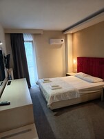 Single Room, Garden View