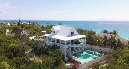 UpAlong Manor - Located at Edge of Settlement w/ Private Dock and Pool
