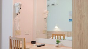 Ảnh chưa phân loại, 4 trong số 23 ảnh, nút
