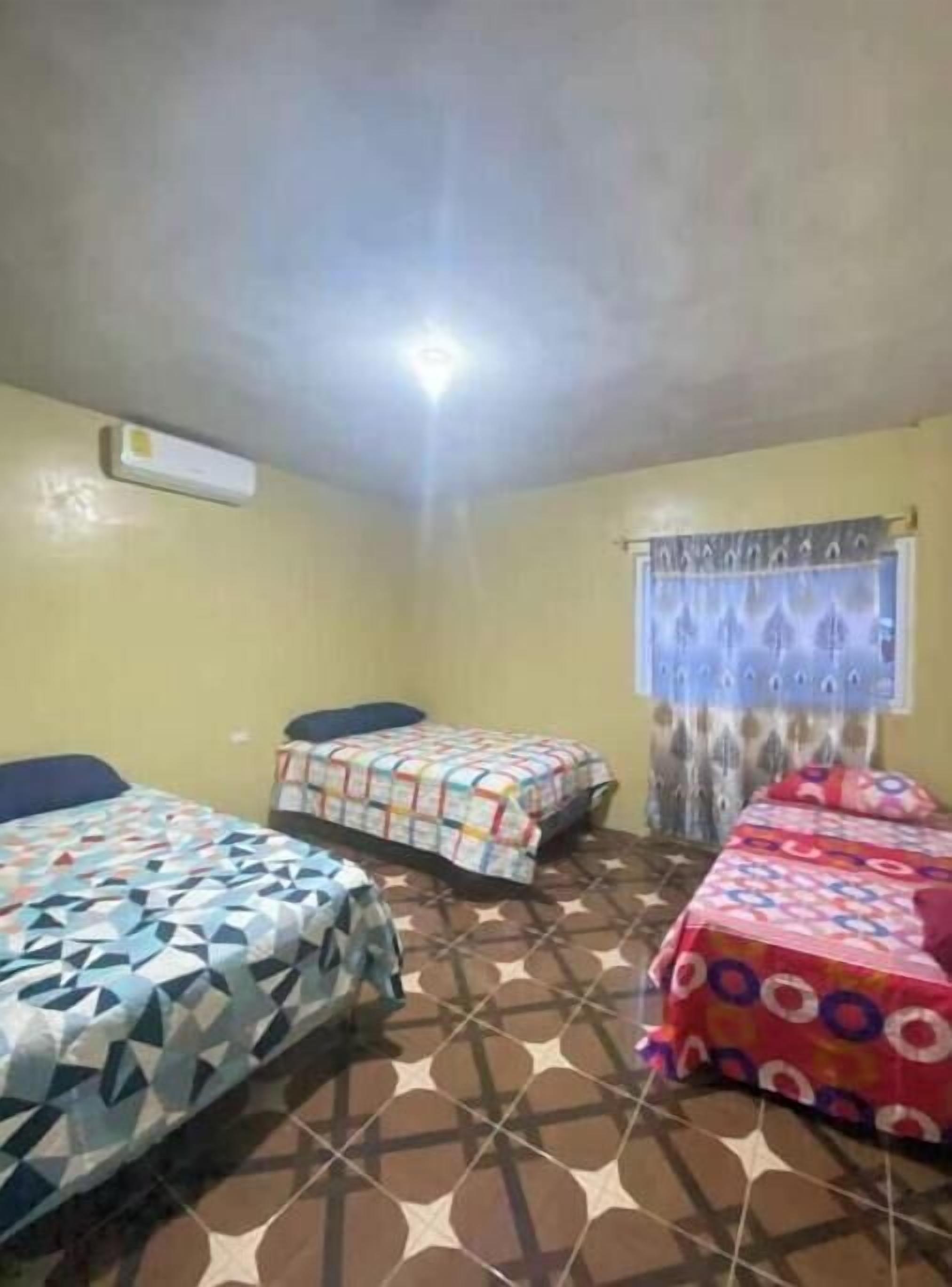 3 bedrooms, bed sheets