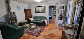 Living area - Rentals for 2 to 4 people in Périgord Pourpre (Prigonrieux)