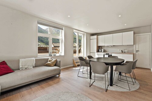 Odda Apartments - 2BR - T32