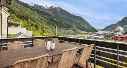 Odda Living - 3BR - Balcony - AG3