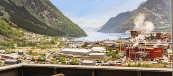 Odda Living - 3BR - Balcony - AG3