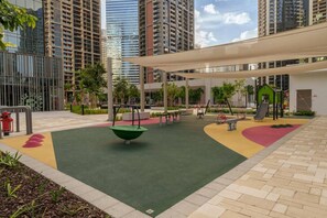 Children’s area - Stunning 1 Bedroom Burj Khalifa View (Dubai)