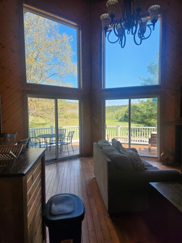 Riverfront! Beautiful Views! Hot Tub, Large Lot Close To Luray Caverns!