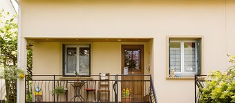 Guest Room 'Chambre T' with Shared Terrace & Garden, Wi-Fi Included