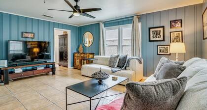 Family + Pet Friendly: Fort Worth Home Near Tcu!