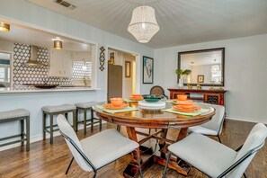 House (3 Bedrooms) | Interior - Family + Pet Friendly: Fort Worth Home Near Tcu! (Fort Worth)
