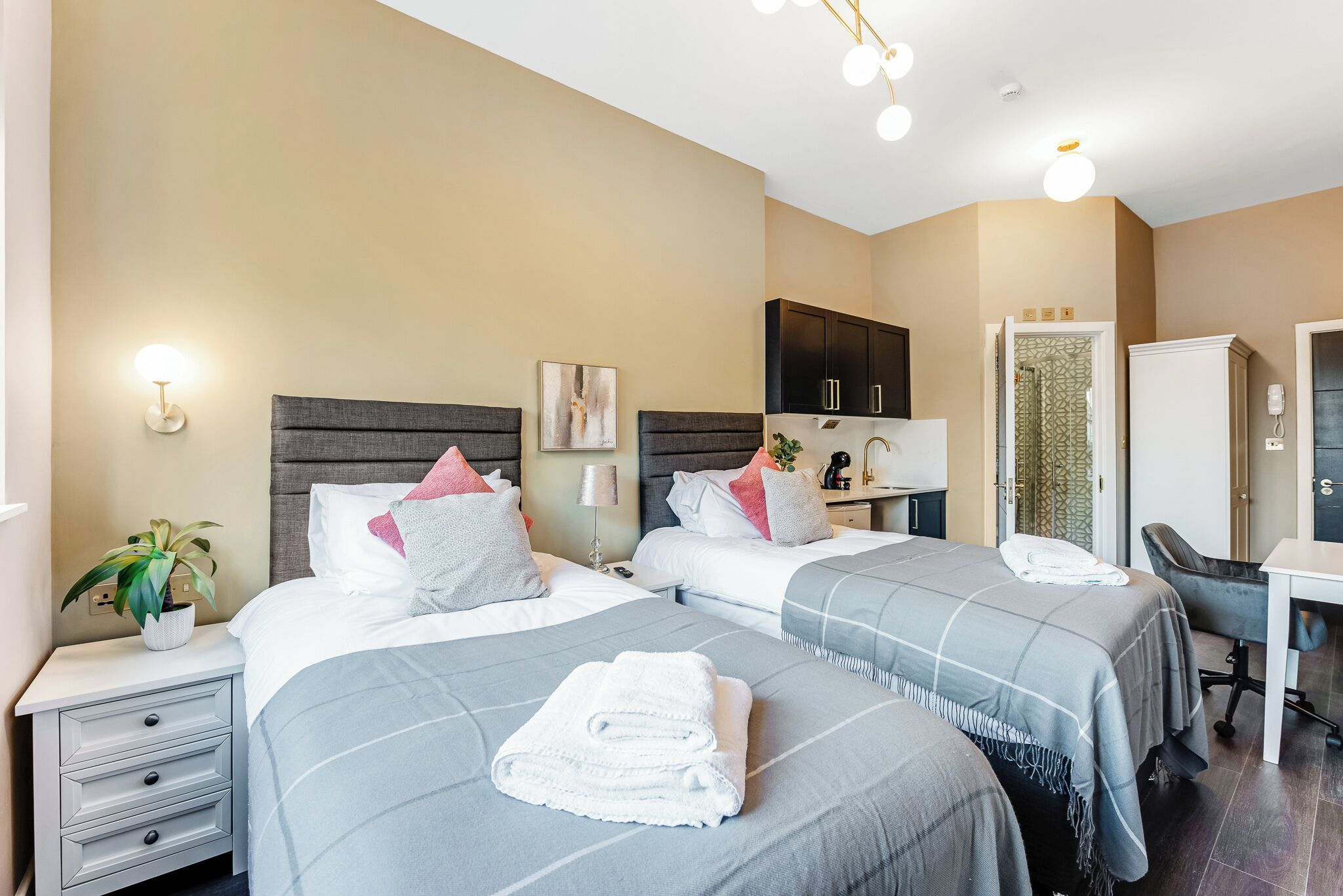1 bedroom, iron/ironing board, free WiFi, bed sheets