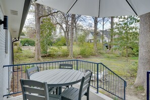 Interior - Quiet Downtown Cary Home w/ Screened Porch (Cary)