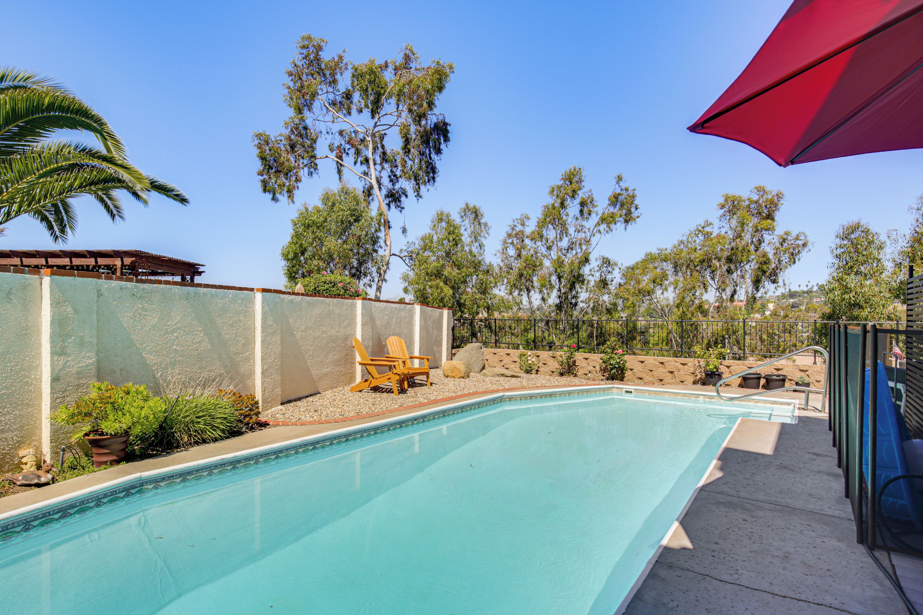 House (4 Bedrooms) | Front of property