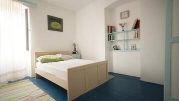 Economy-Doppelzimmer, Terrasse, Gartenblick