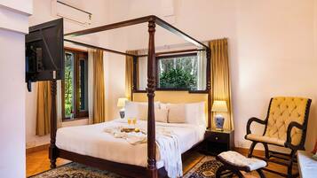 Deluxe Villa, Lake View