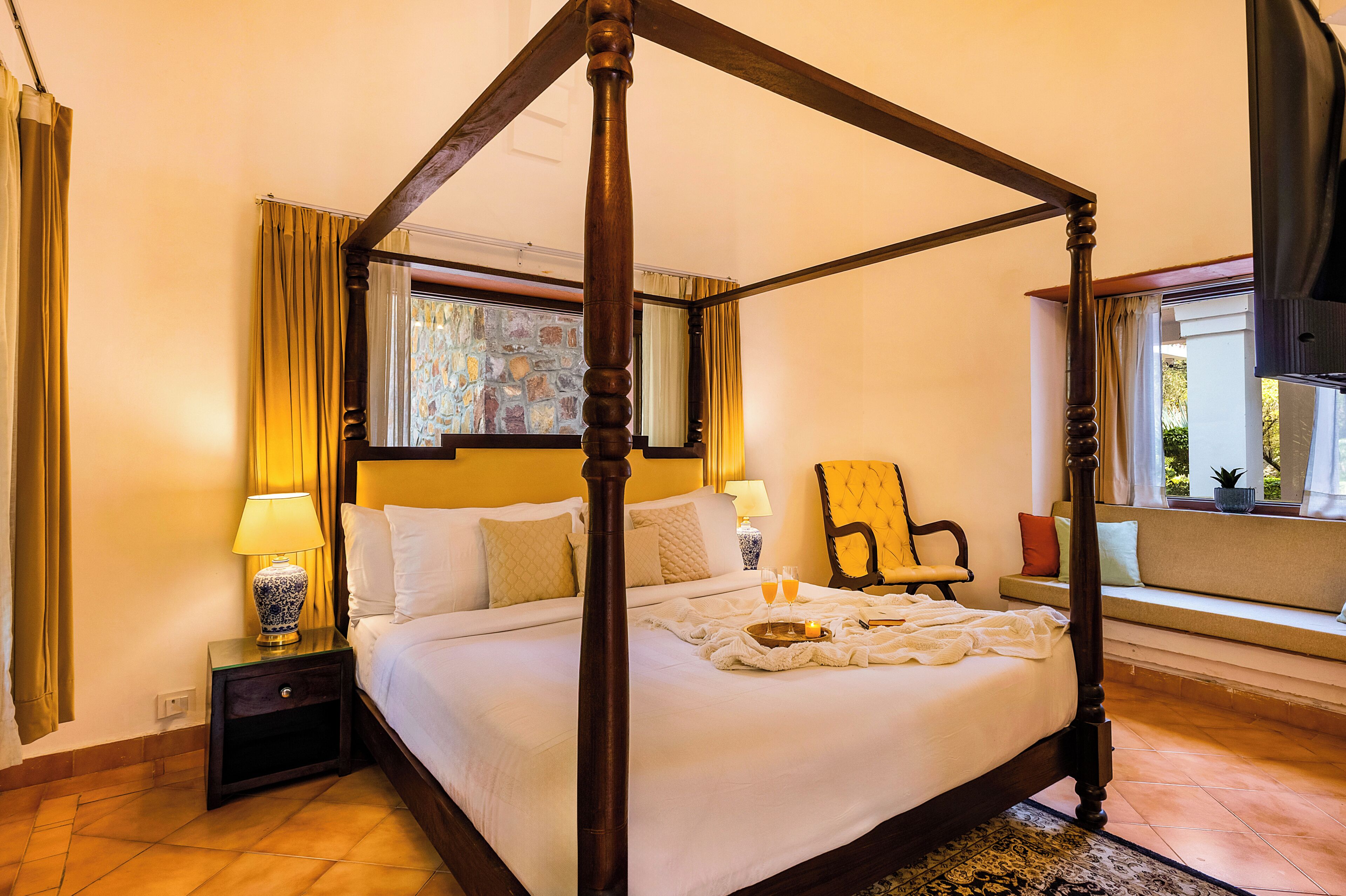 Vila luxo, vista para o lago