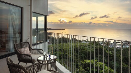 Onna Oceanview Suites