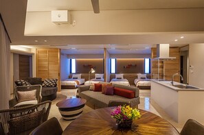 Interior - Onna Oceanview Suites (Onna)