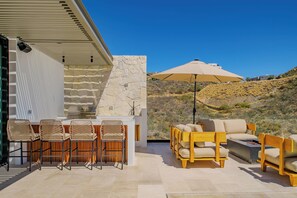Terrace/patio - NEW! Casa Calimigos: Modern Oceanview Escape in Pedregal. Promos Available (Cabo San Lucas)