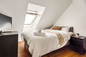Desk, iron/ironing board, WiFi, bed sheets - Heimby Homes - Large Penthouse in Skuteviken! (Bergen)