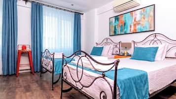 Standard Twin Room, City View