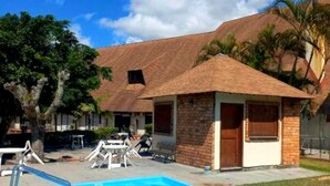 屋内プール、屋外プール