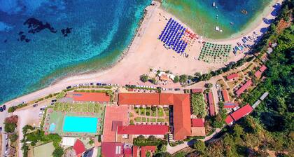 FRUIT VILLAGE Baia delle Sirene