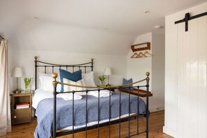 House - Journey s End Luxury Cottage 100m From Sea (Chichester)