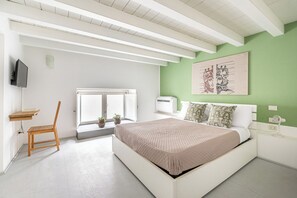 Apartment, 5 Bedrooms, Balcony | Iron/ironing board, free WiFi - Palazzo Sambuca Charming by Wonderful Italy (Palermo)