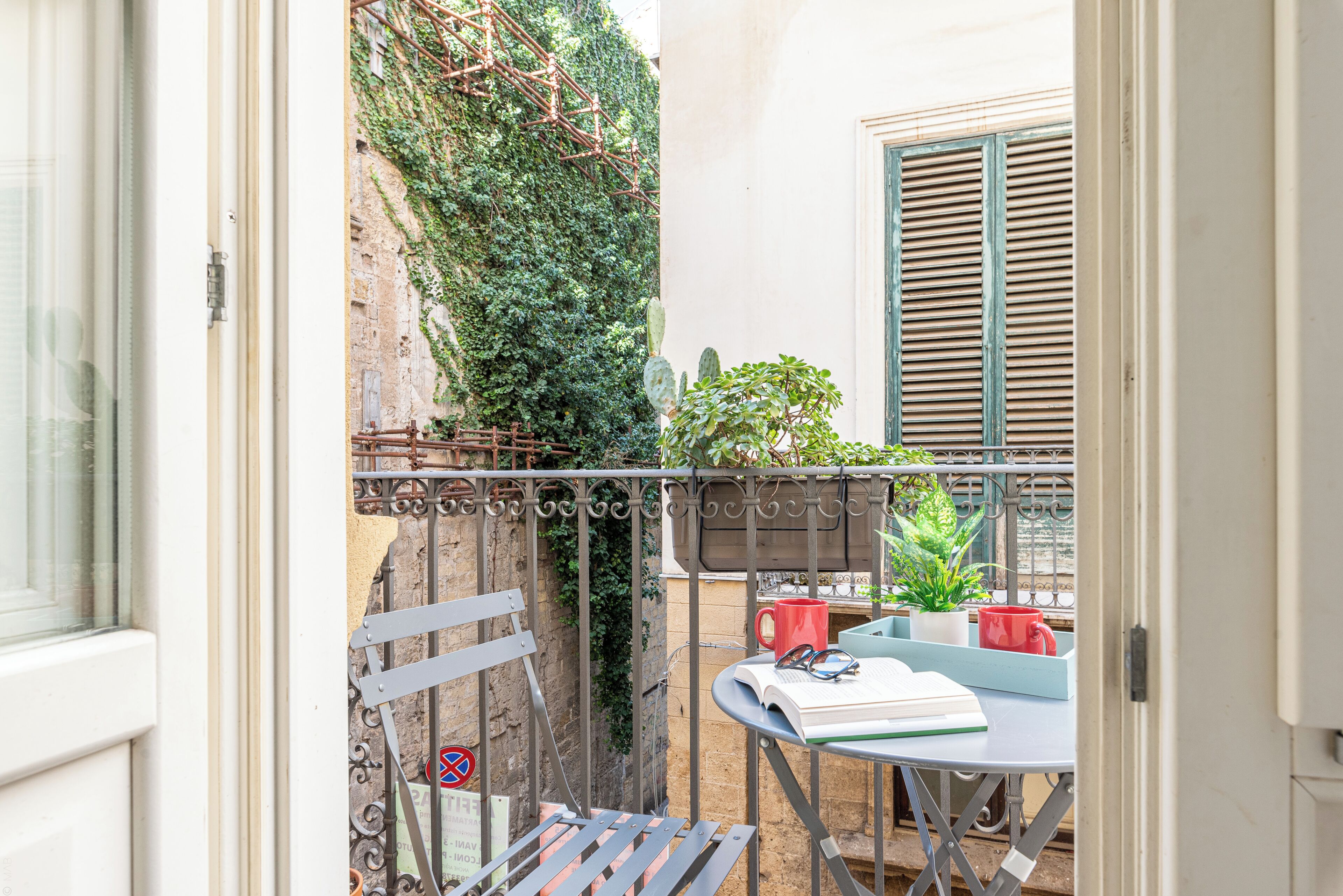 Apartamento, 5 quartos, sacada | Área da propriedade