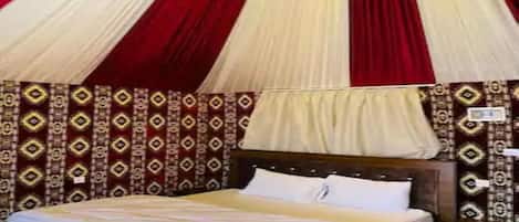 Panoramic Double or Twin Room, Private Bathroom, Mountain View