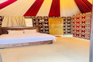 Panoramic Δίκλινο Δωμάτιο (Double ή Twin), Ιδιωτικό Μπάνιο, Θέα στο Βουνό | Χρηματοκιβώτιο στο δωμάτιο, δωρεάν Wi-Fi 