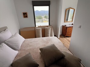 Iron/ironing board, Internet, bed sheets - 4-bedroom rooftop flat with 180° views (Zonza)