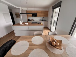 Dining - 4-bedroom rooftop flat with 180° views (Zonza)