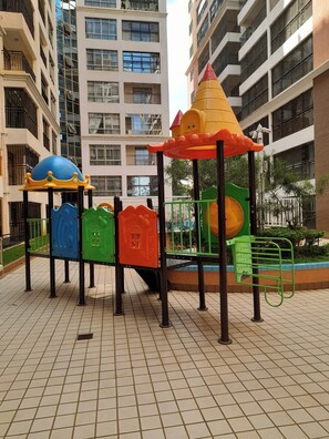 Apartemen, 4 kamar tidur, akses difabel, Boleh Merokok | Area anak-anak